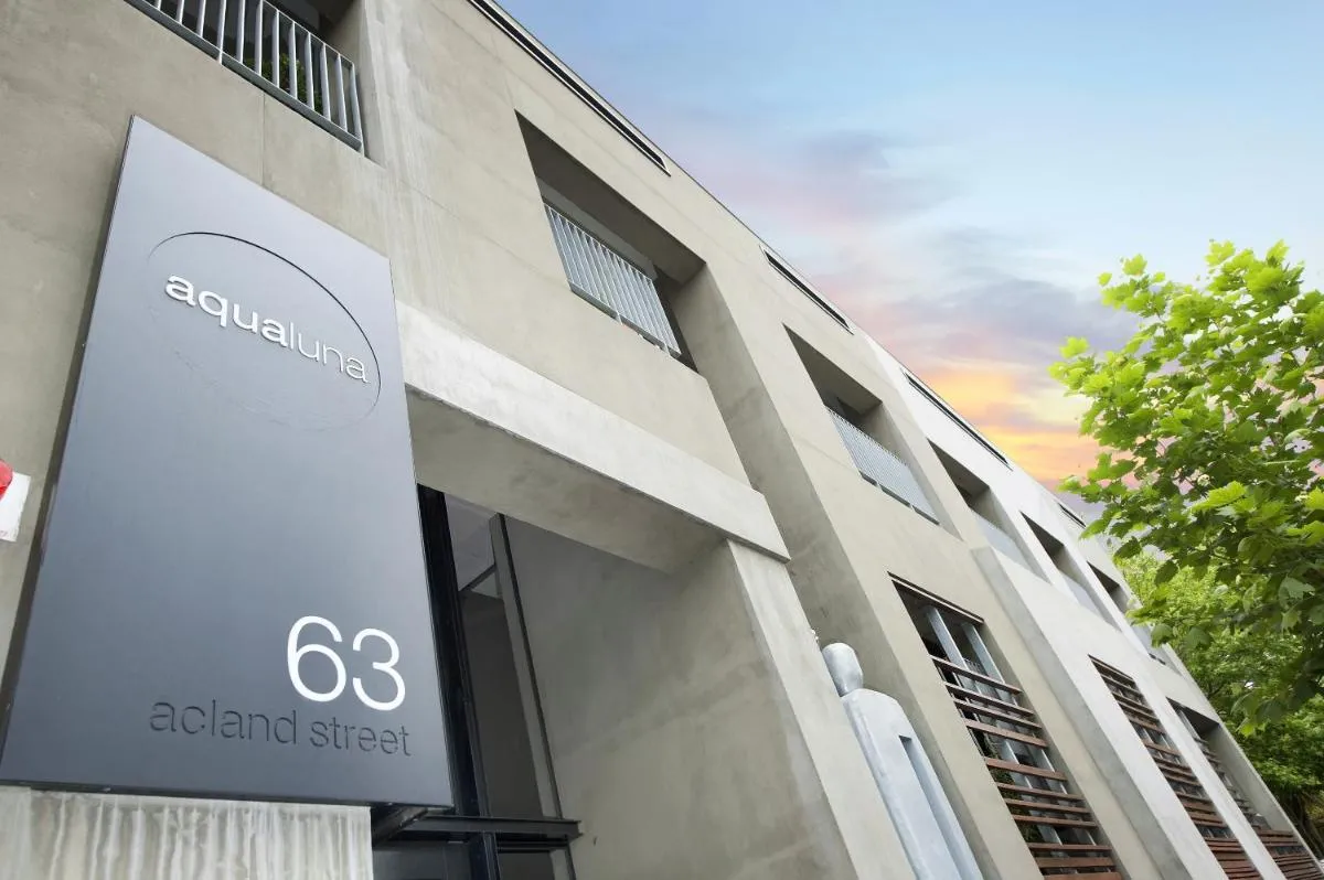 Image 1 of Complete Host AquaLuna Apartments