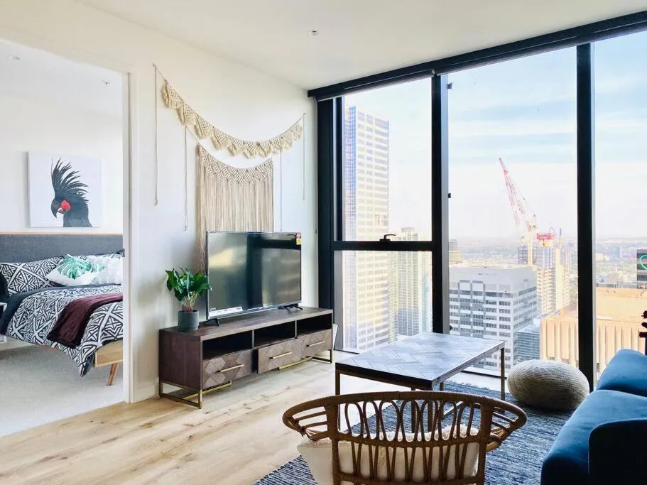 Image 4 of Contemporary 2BR apt in central Melb-Collins House#CH43