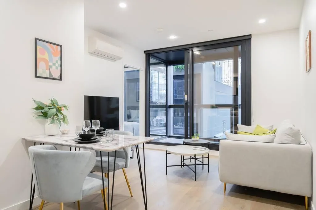 Image of Cosy 1B apt in central Melbourne#UT07