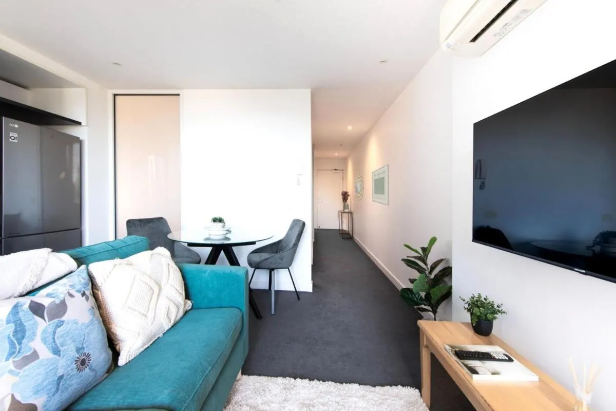 Image 4 of Cosy 1-Bedroom Retreat with Gym Access