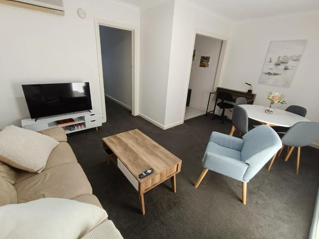 Image of Cute, Cozy and Central Apartment 1 in Essendon with Free Parking