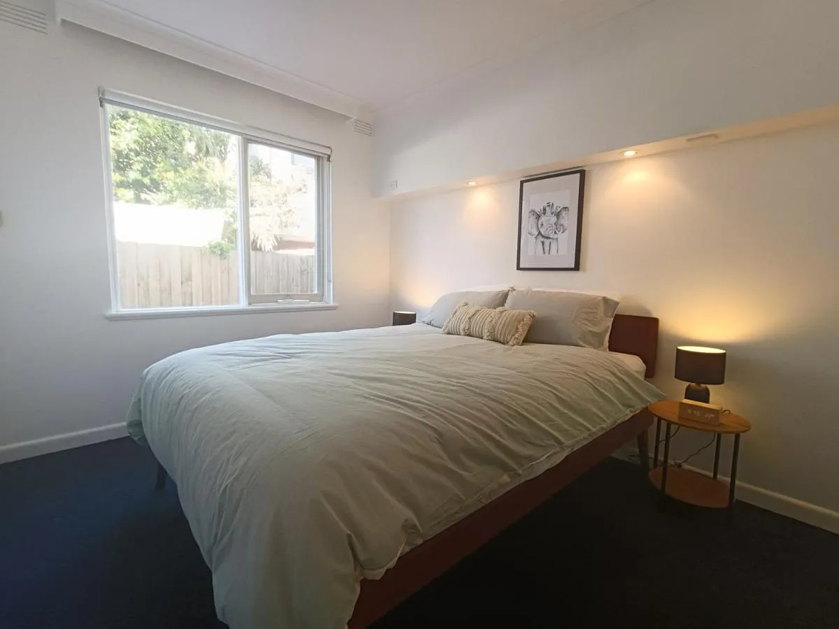 Image 1 of Cute, Cozy and Central Apartment 1 in Essendon with Free Parking