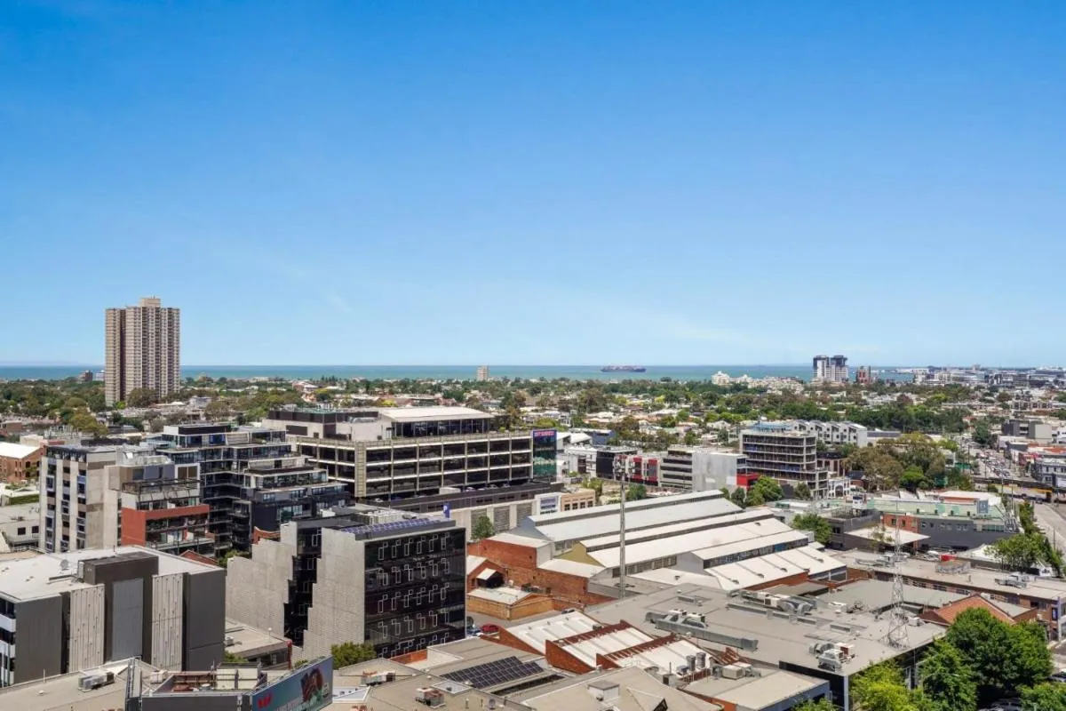 Image 4 of Deluxe Living in Southbank, Parking Available T&Cs
