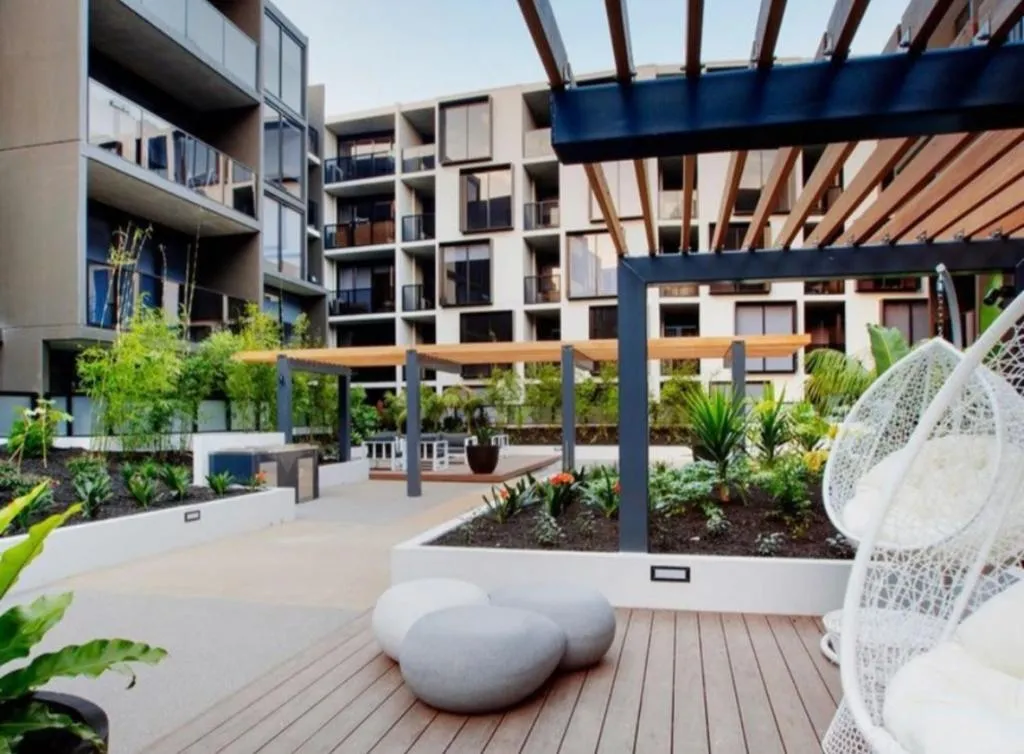 Image of Easy Living One Bedder Gem