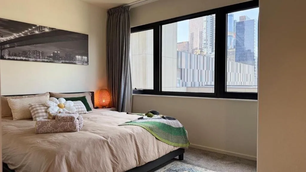 Image of Emporium Luxe 1BR King Suite – Prime CBD Location