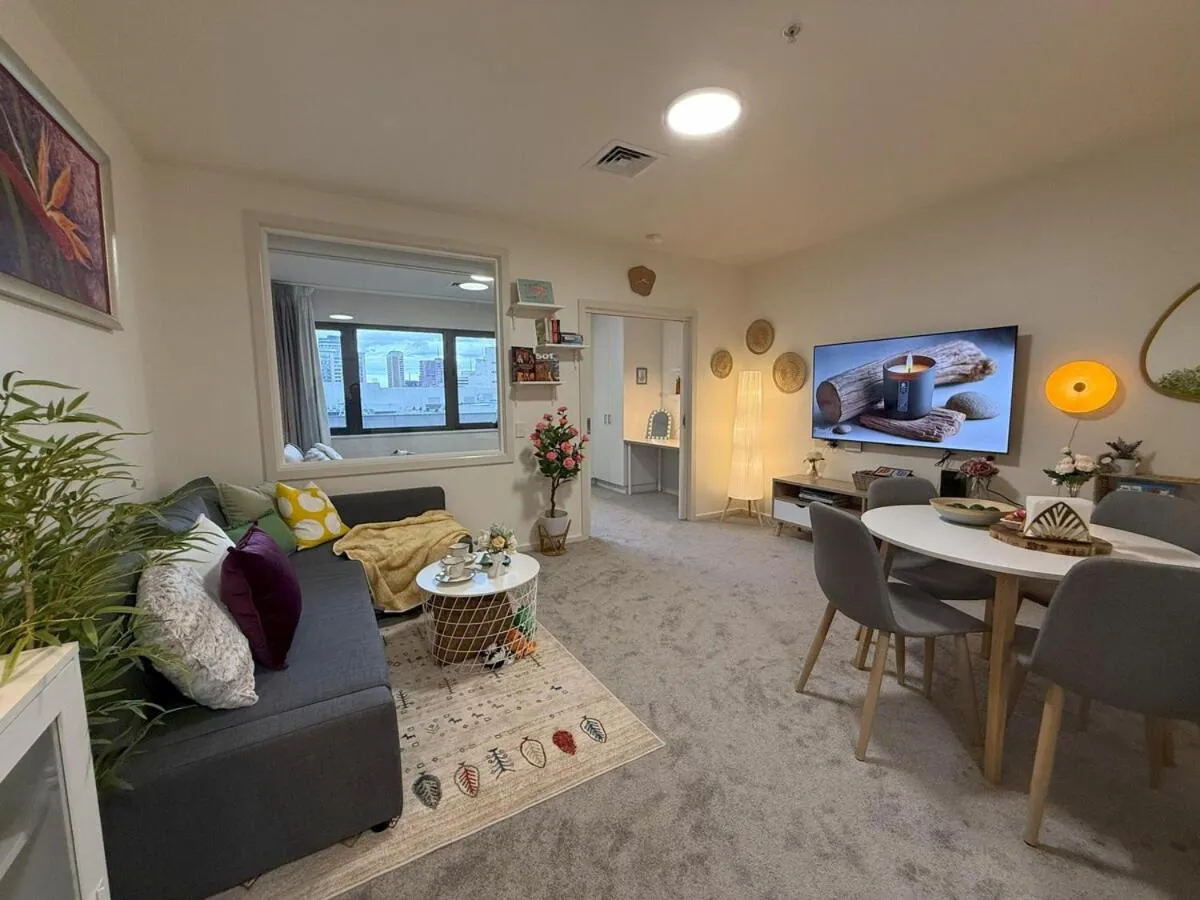 Image 1 of Emporium Luxe 1BR King Suite – Prime CBD Location