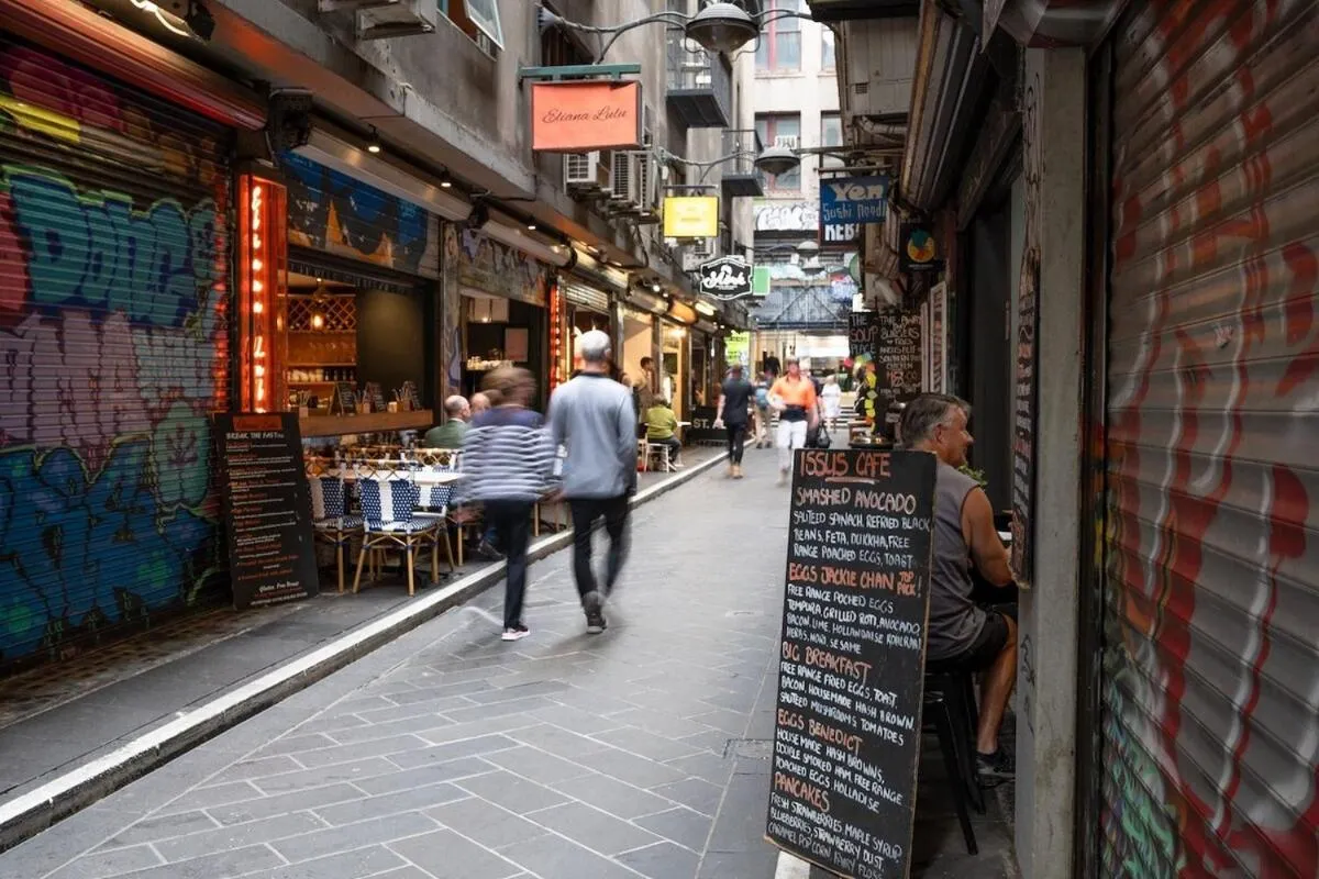 Image 5 of Flinders Lane Hideaway – Light-Filled CBD Retreat