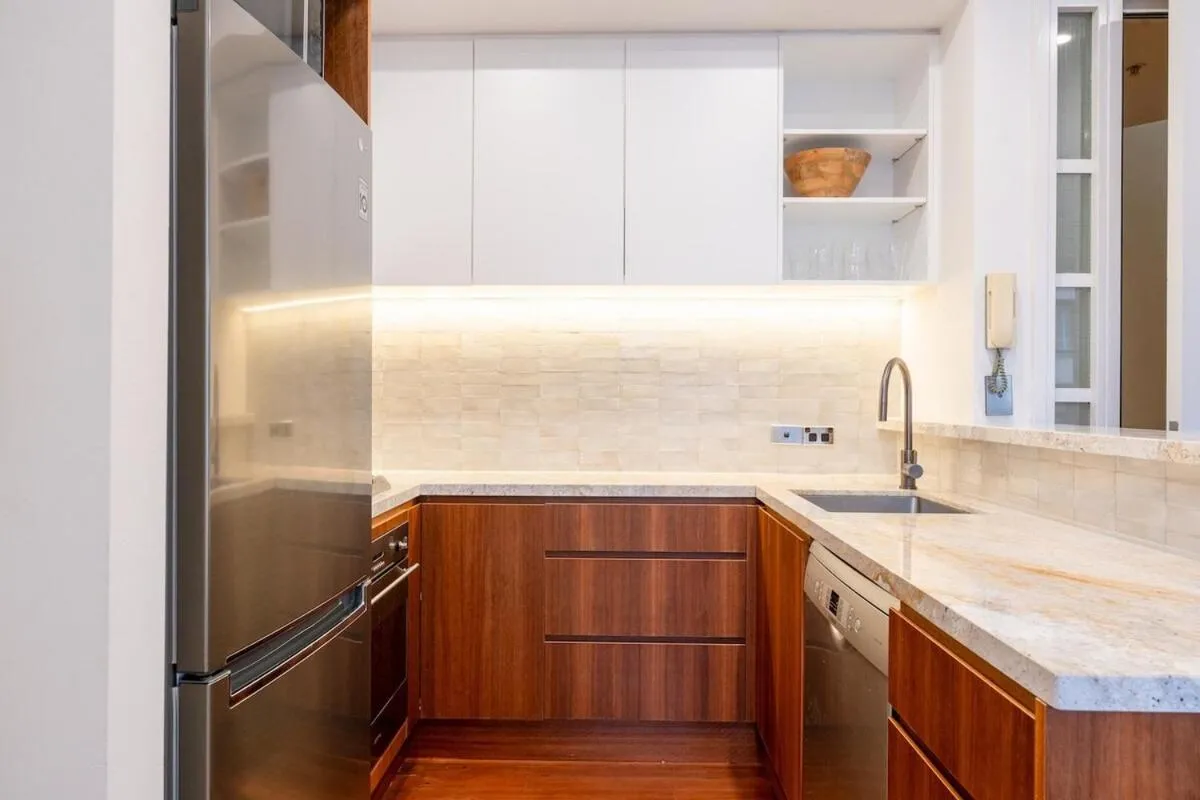 Image 2 of Flinders Lane Hideaway – Light-Filled CBD Retreat