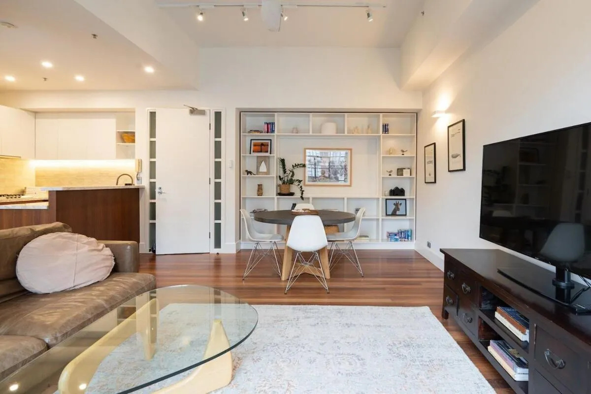 Image 4 of Flinders Lane Hideaway – Light-Filled CBD Retreat