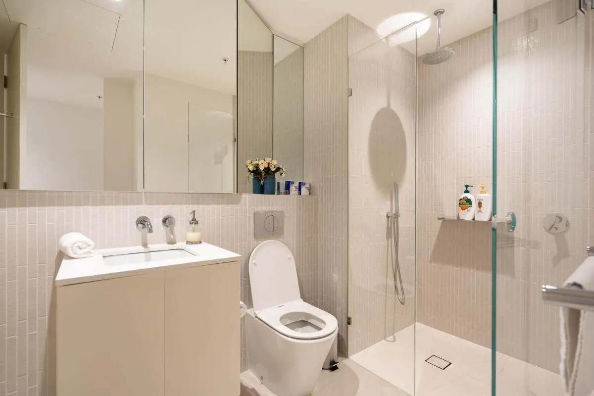 Image 2 of Glamorous 1BR Southbank home LV30 oceanview#MSQ30