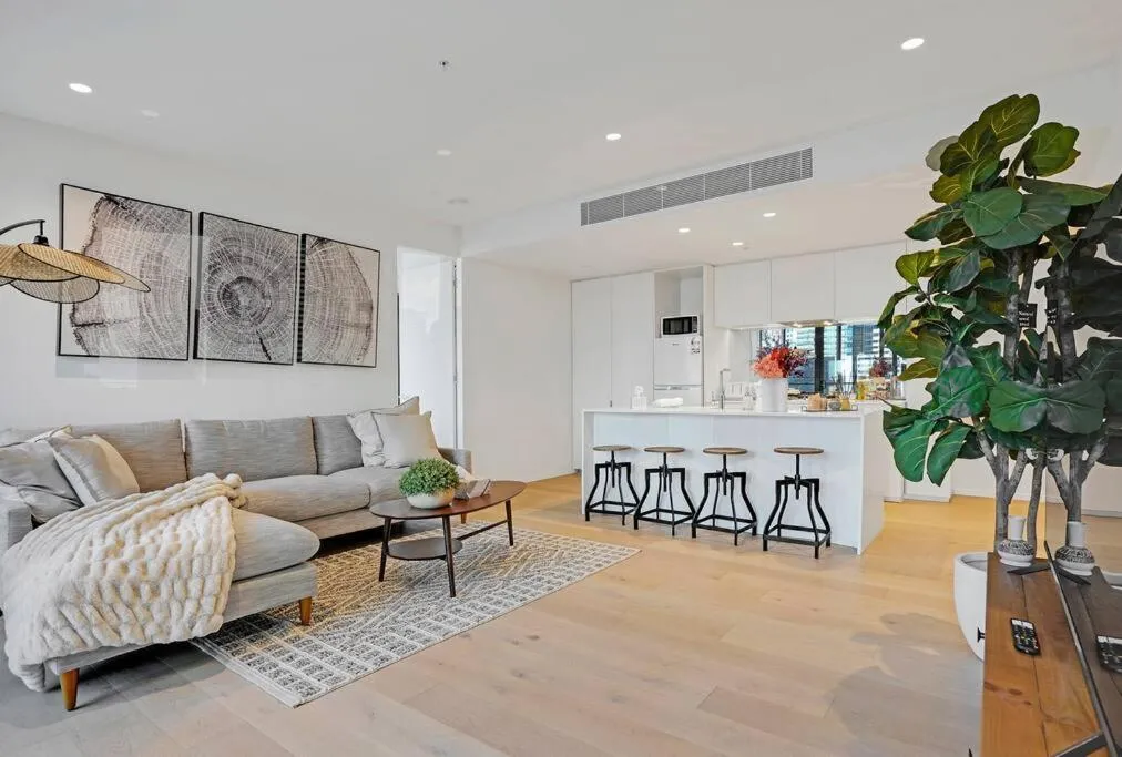 Image of Glamorous 2 bedder Southbank home w Balcony #MSQ04