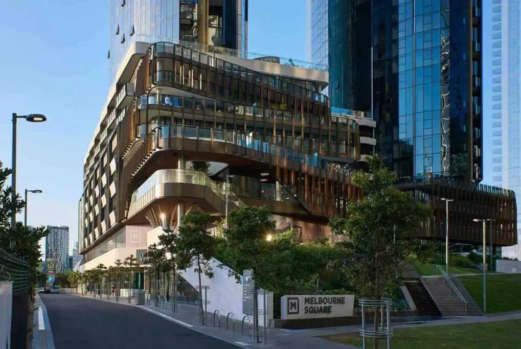Image 6 of Glamorous 3 bedder Southbank home#2 FREE parking#MSQ19