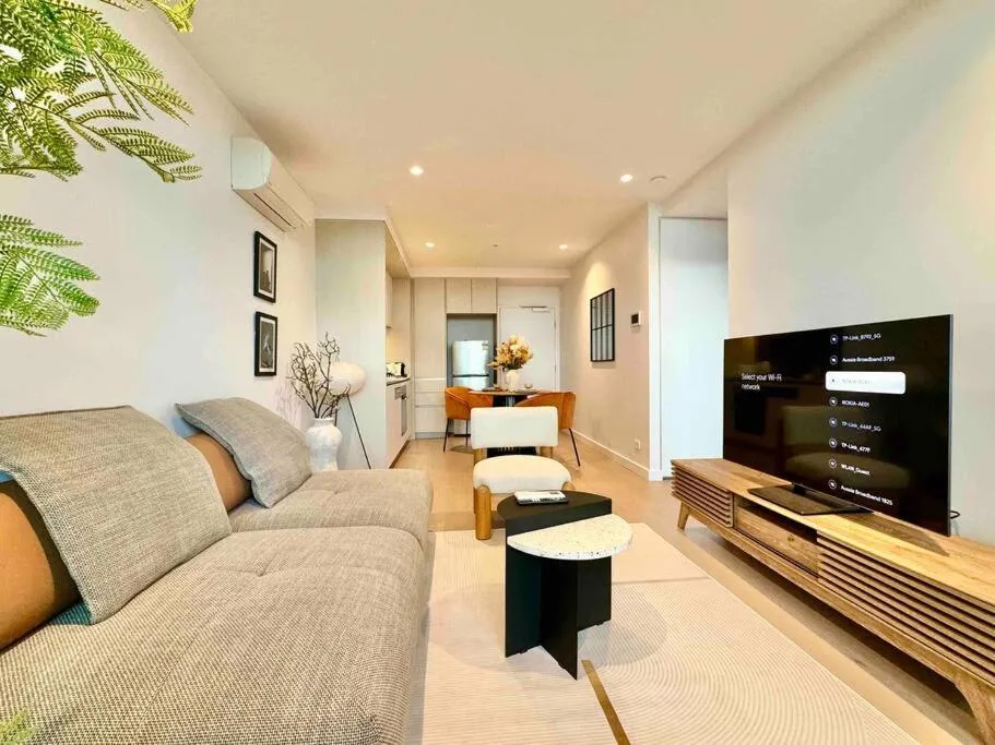 Image 5 of Gorgeous 1B Docklands apt Amazing view facility#MQ36