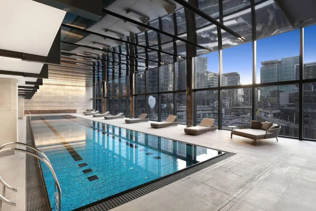Image 3 of Gorgeous 2B Docklands apt Amazing view on lvl37#MQ37
