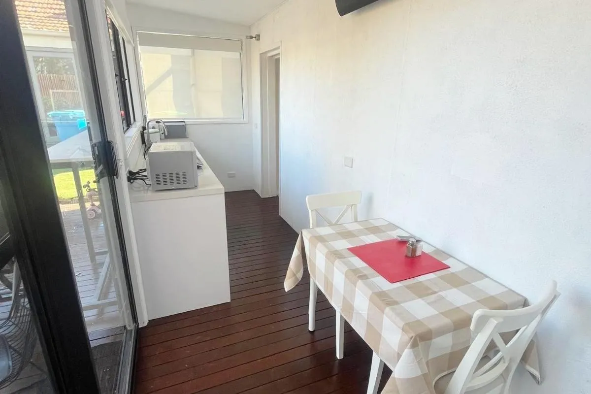 Image 3 of Guest suite in Brighton