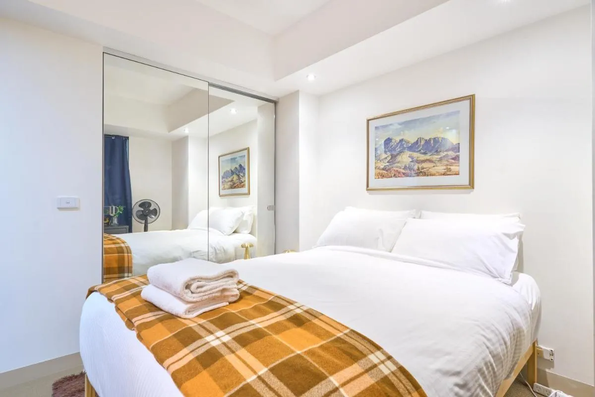 Image 6 of Heritage Hideaway – Refurbished Flinders St Gem