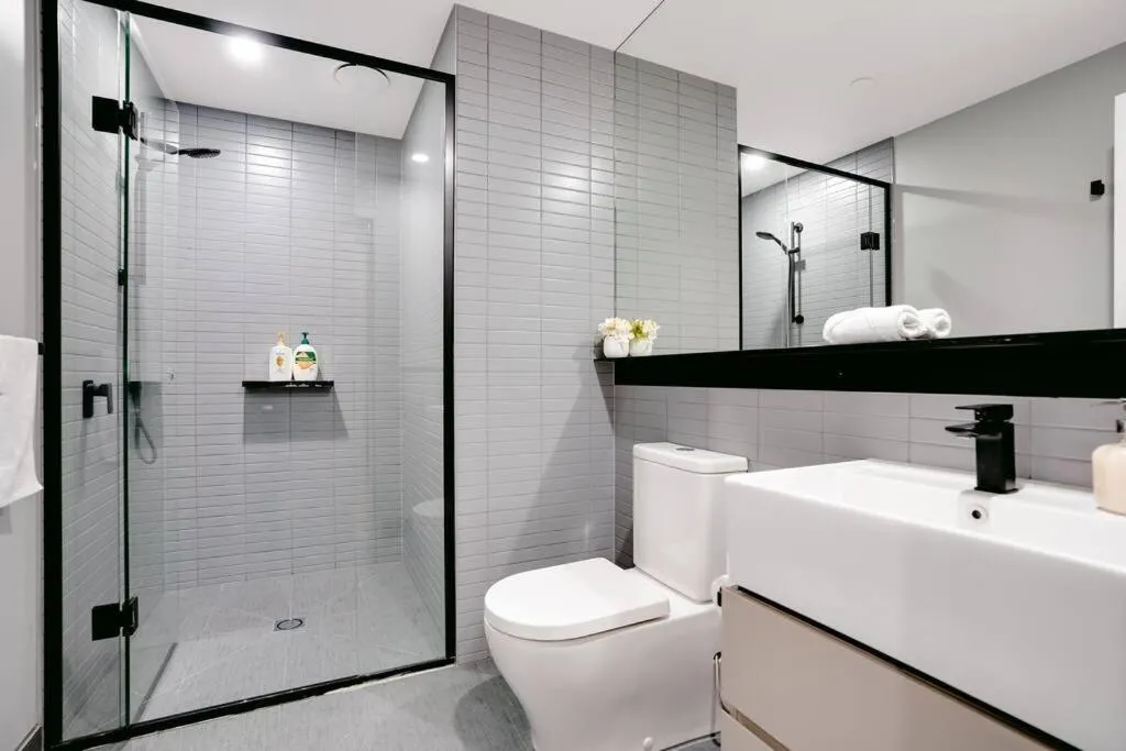 Image 2 of “Hidden Gem” Cosy 2B apt in central Melbourne#UT26