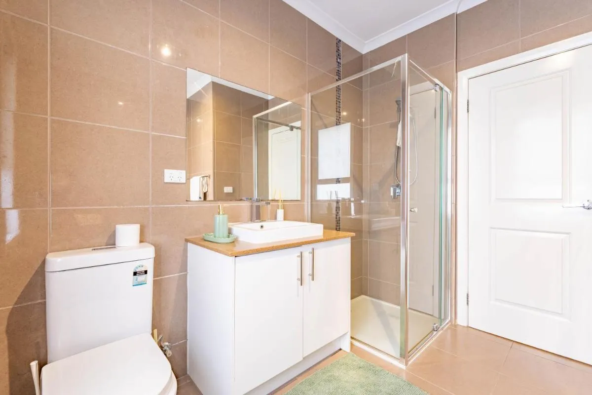 Image 2 of Hidden Gem – 3 bedroom townhouse in Heidelberg West