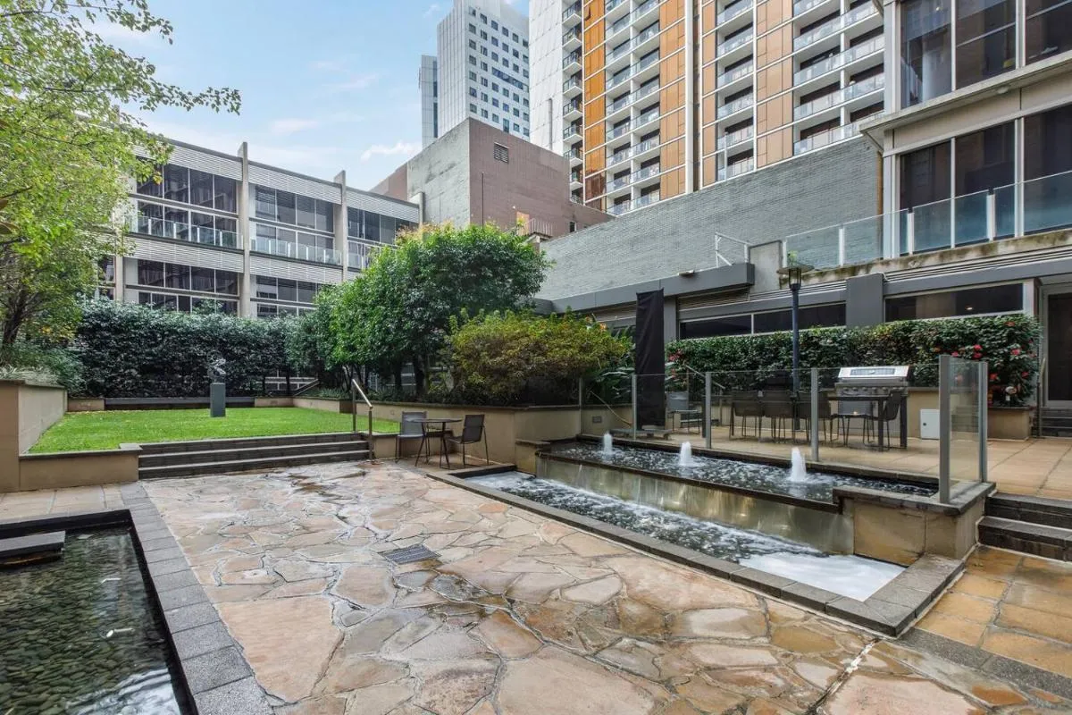 Image 6 of La Trobe Lookout – Poolside Retreat by State Library