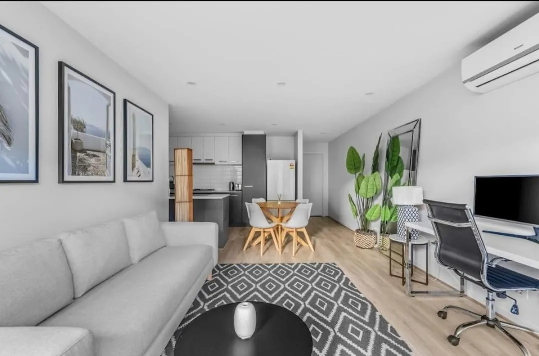 Image 4 of Luxurious 3- Bedroom Retreat