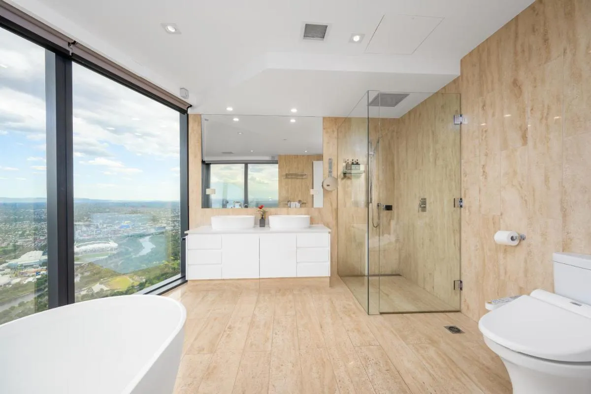 Image 2 of Luxurious Entire Top Floor Penthouse at Eureka Tower