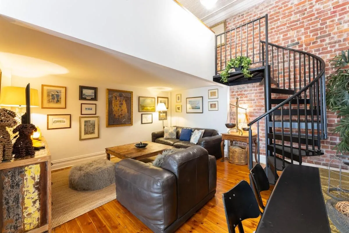 Image 2 of Luxury Mansion Loft by the Beach