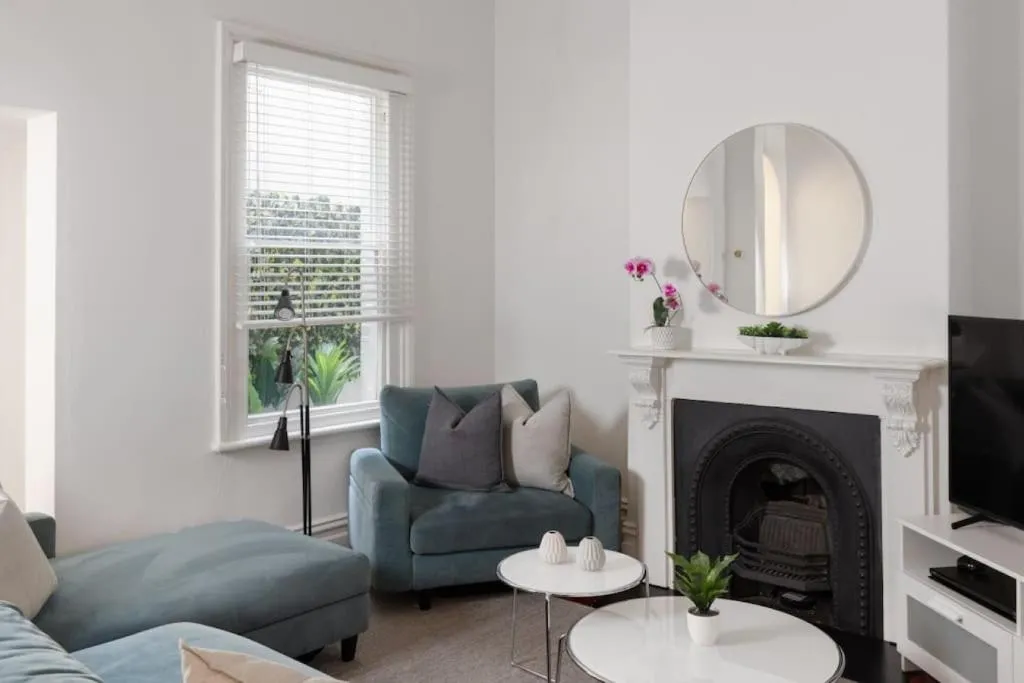Image of Luxury On Lygon, Victorian Terrace