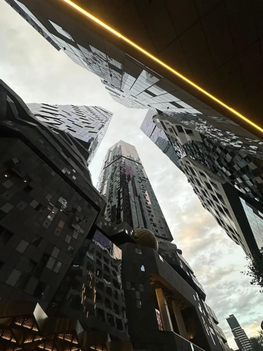 Image 6 of Luxury Winter Hideaway Melbourne CBD