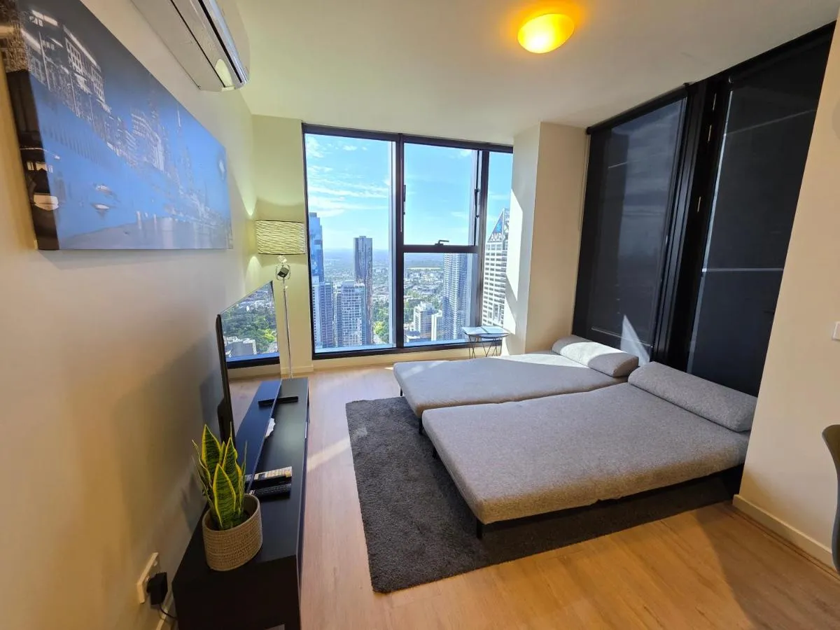 Image 1 of Melbourne CBD Southern Cross Collins St Skyline View Balcony