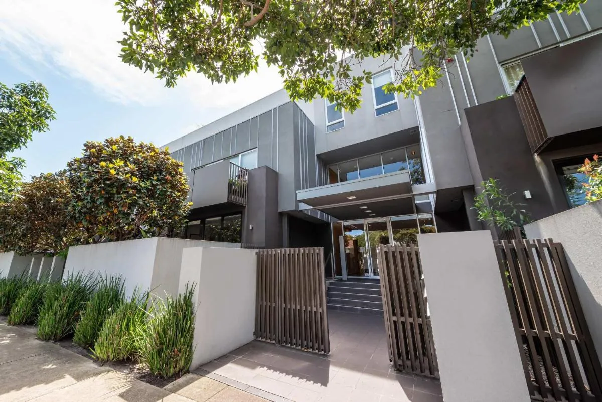 Image 5 of Melbourne Penthouse Apartment A Walk to Brighton Beach