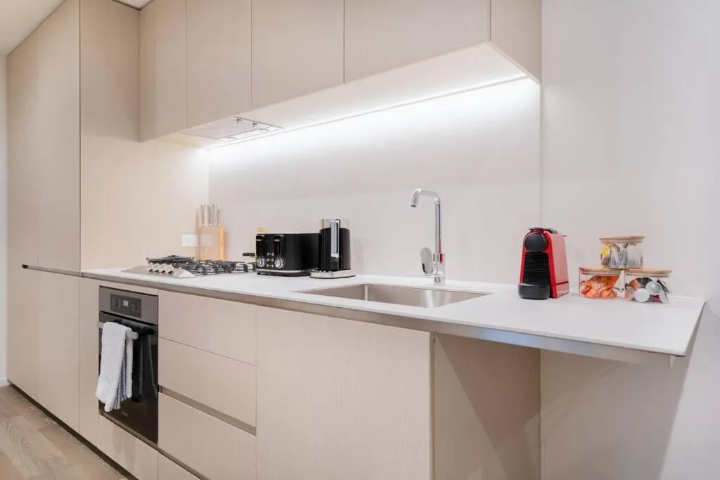 Image 3 of Modern 1BR Apt in Southbank #Australia108#AU44