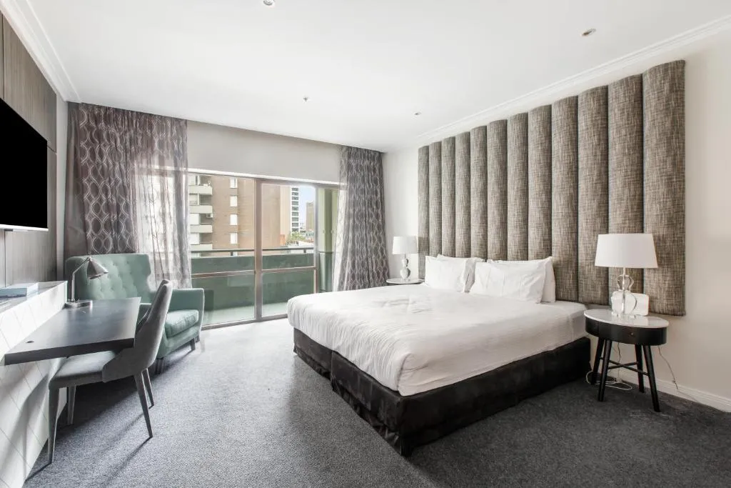 Image of Modern Nomads Beautiful King Studio with Indoor Pool & Balcony
