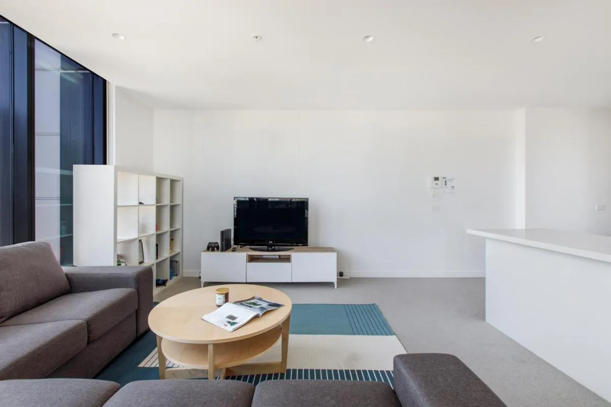 Image 4 of Modern Nomads Spacious Modern 2BR Urban Retreat with View