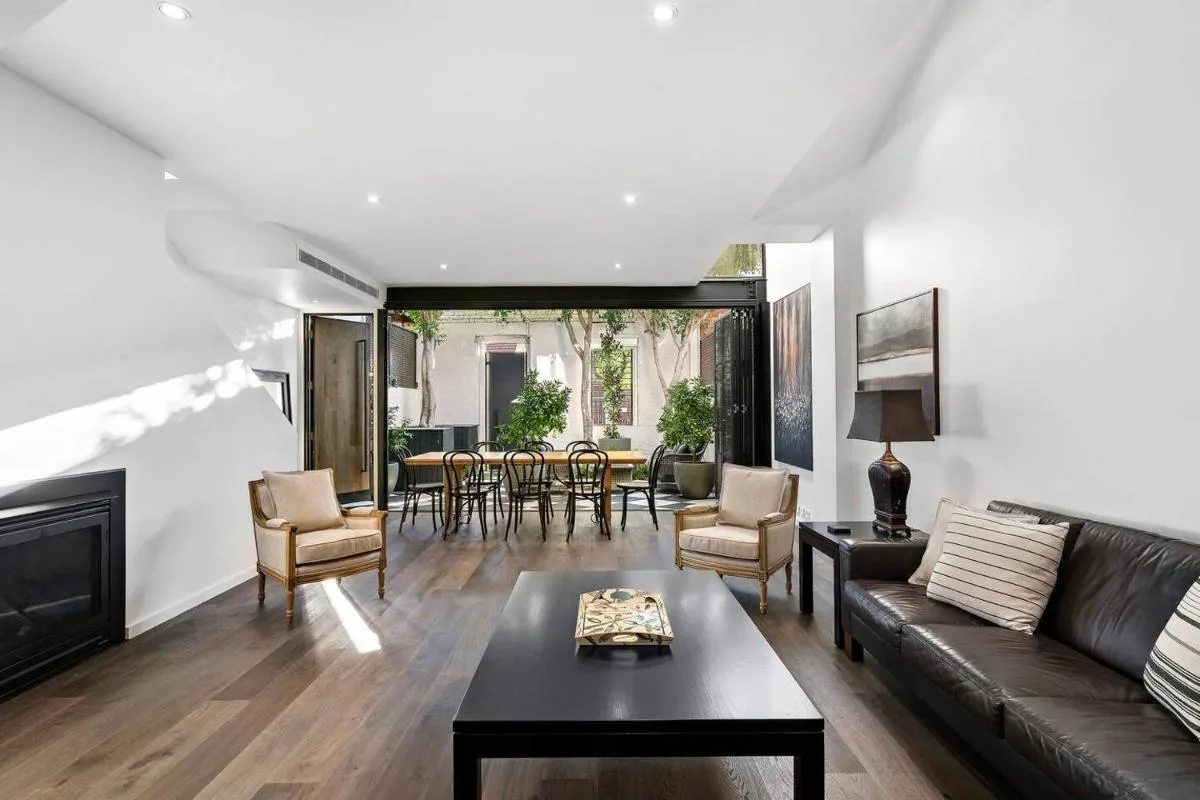 Image 4 of ‘Orangerie’ A Stunning Shoe Factory Conversion