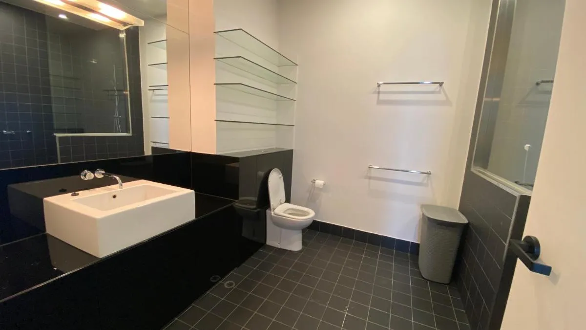 Image 4 of Perfect 4-Bed Penthouse w Parking Pool and Gym