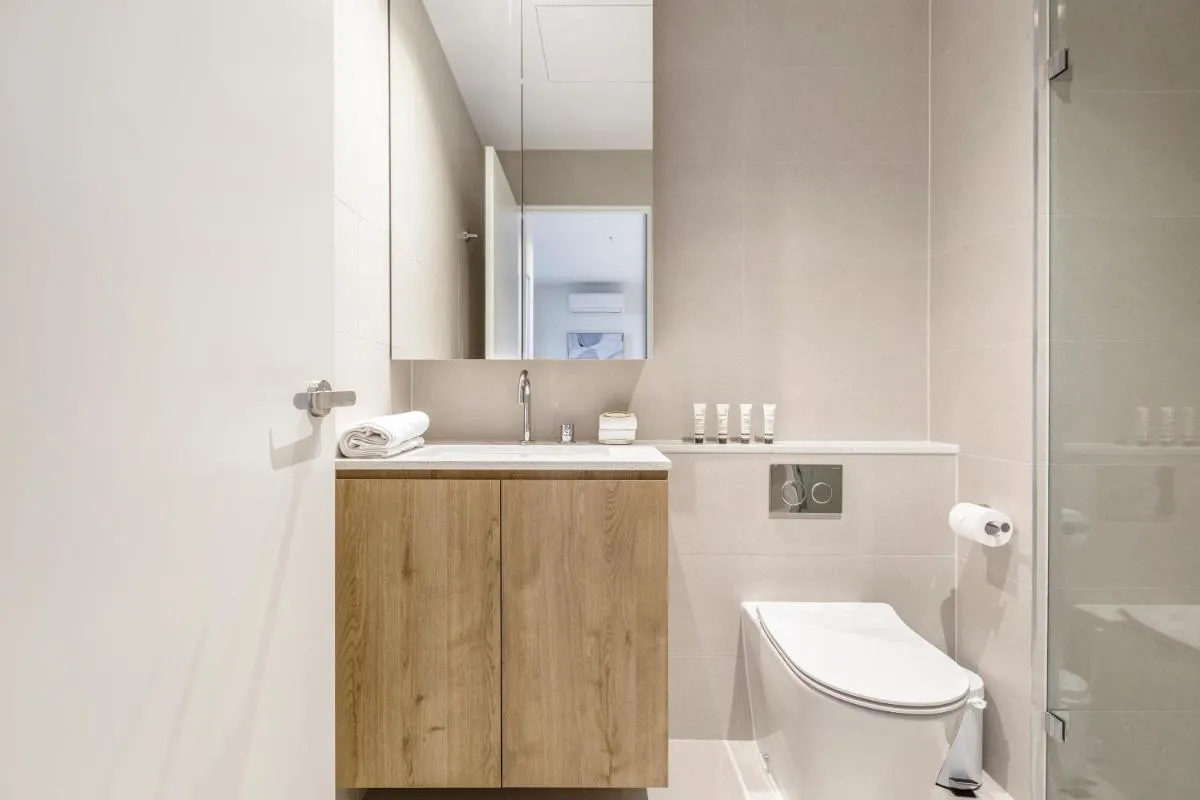 Image 2 of Quaint Stylish Hideout in Trendy South Melbourne