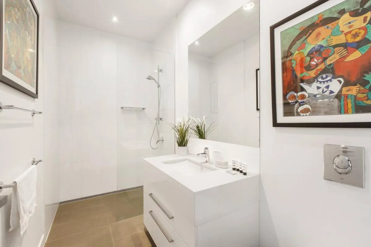 Image 2 of Richmond Japanese-Style Townhouse close to MCG
