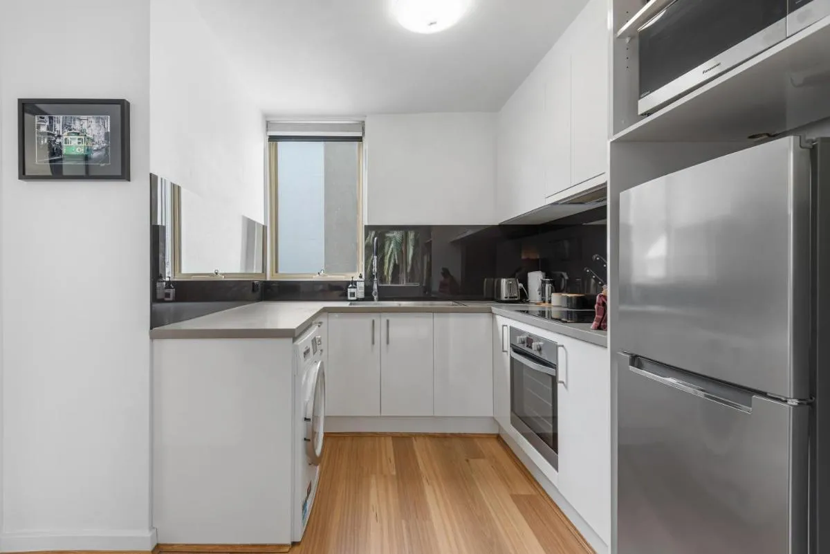 Image 5 of Serenity in South Yarra