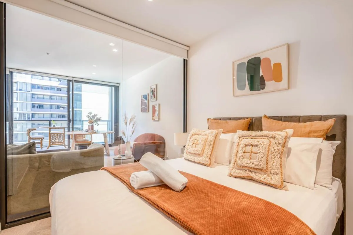 Image 1 of Simplistic Zen 1B Southbank apt FreeParking#BO13