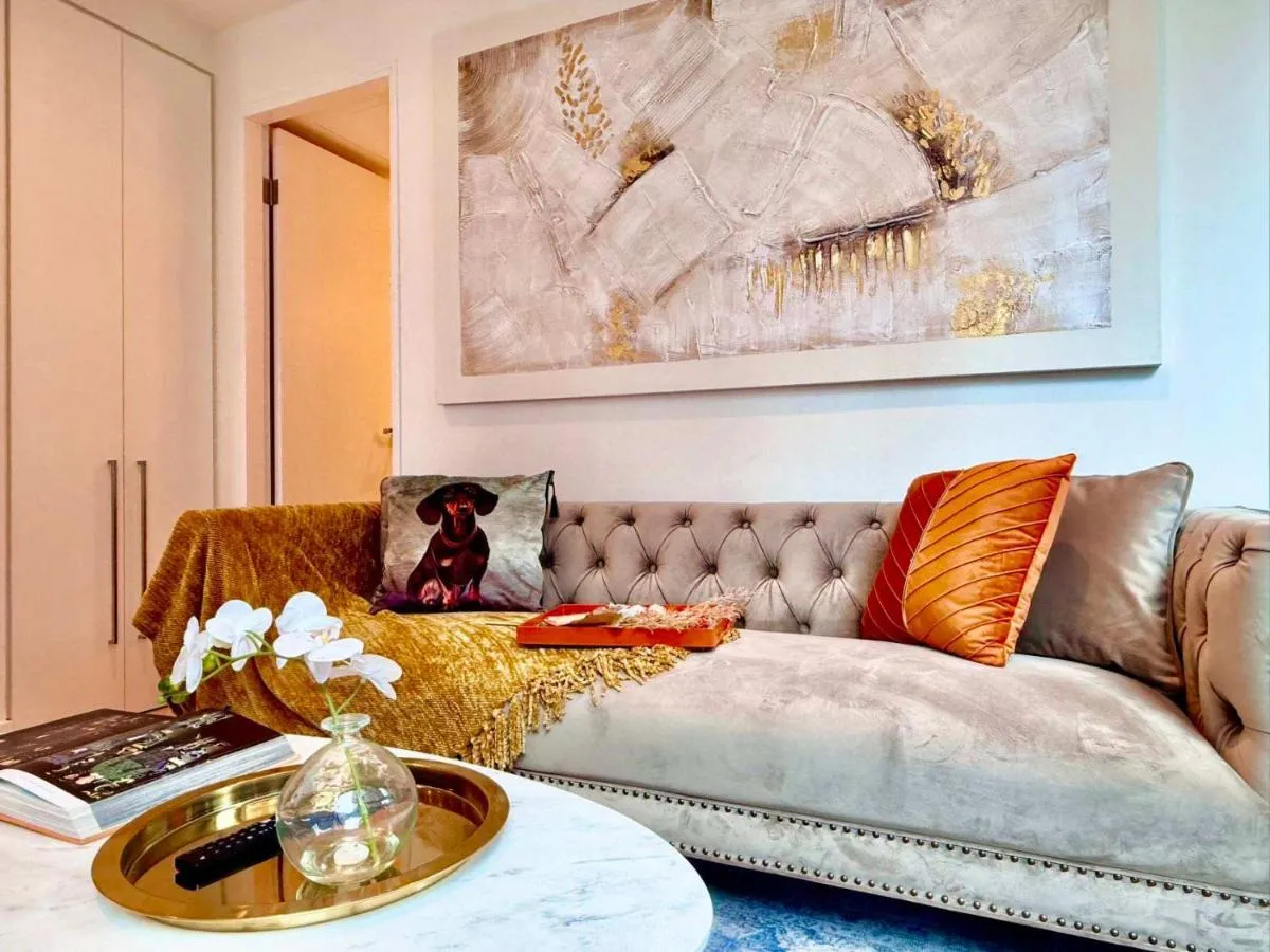 Image 2 of Sky High 2 Bedroom Apt Melbourne CBD Stay