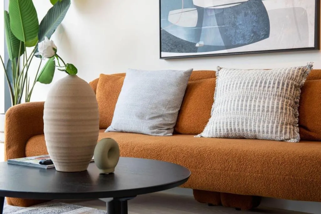 Image of Sleek City Living: 1BR Retreat Apt CBD Wi-Fi Yoga