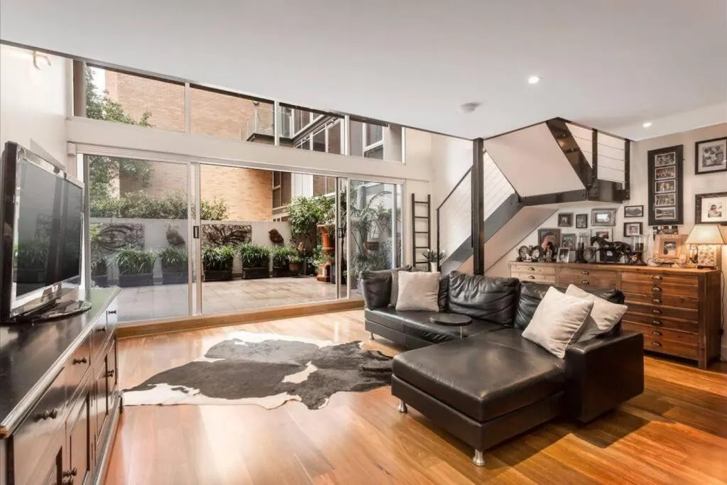 Image of Spacious 4 brm Gem right in the heart of the city