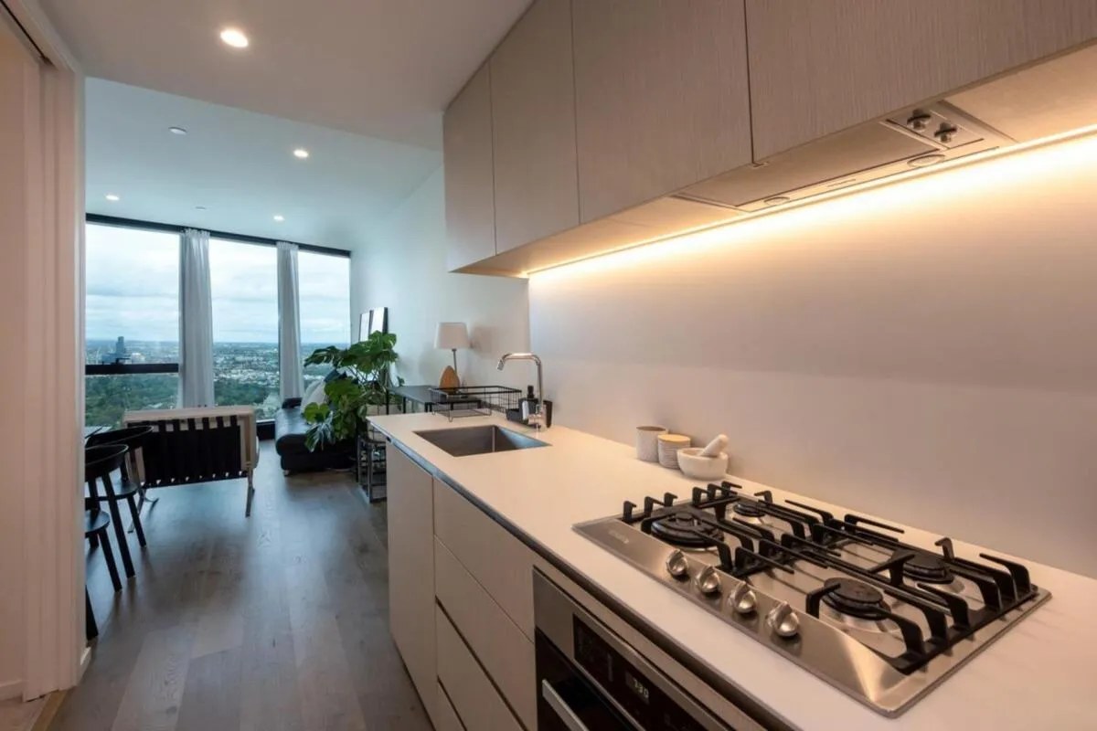 Image 3 of Stunning 1-bed Unit in 56th floor in Southbank!