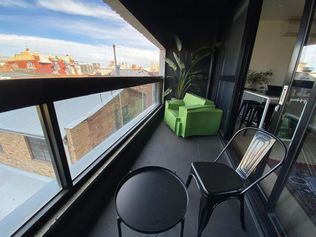 Image 5 of Stylish 1BR in the heart of Trendy Fitzroy