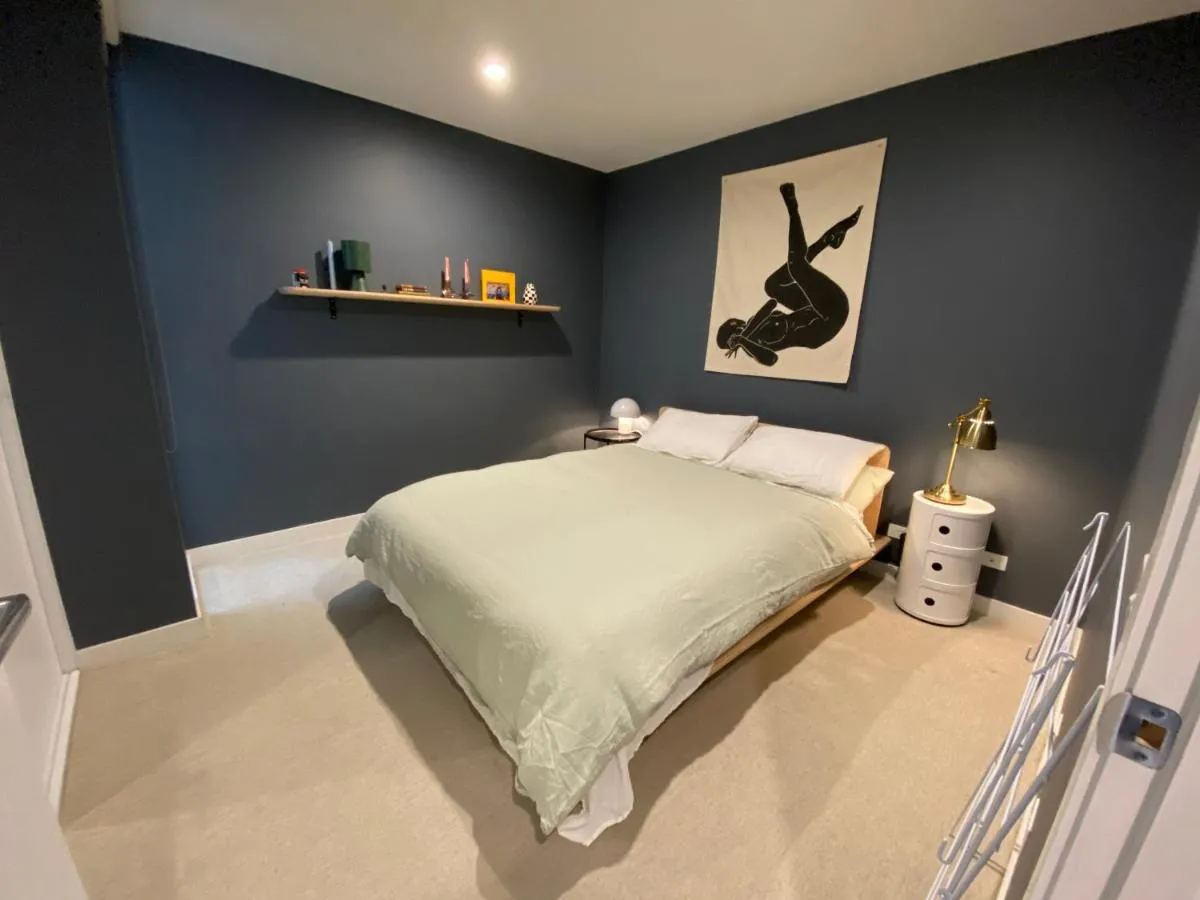 Image 3 of Stylish 1BR in the heart of Trendy Fitzroy