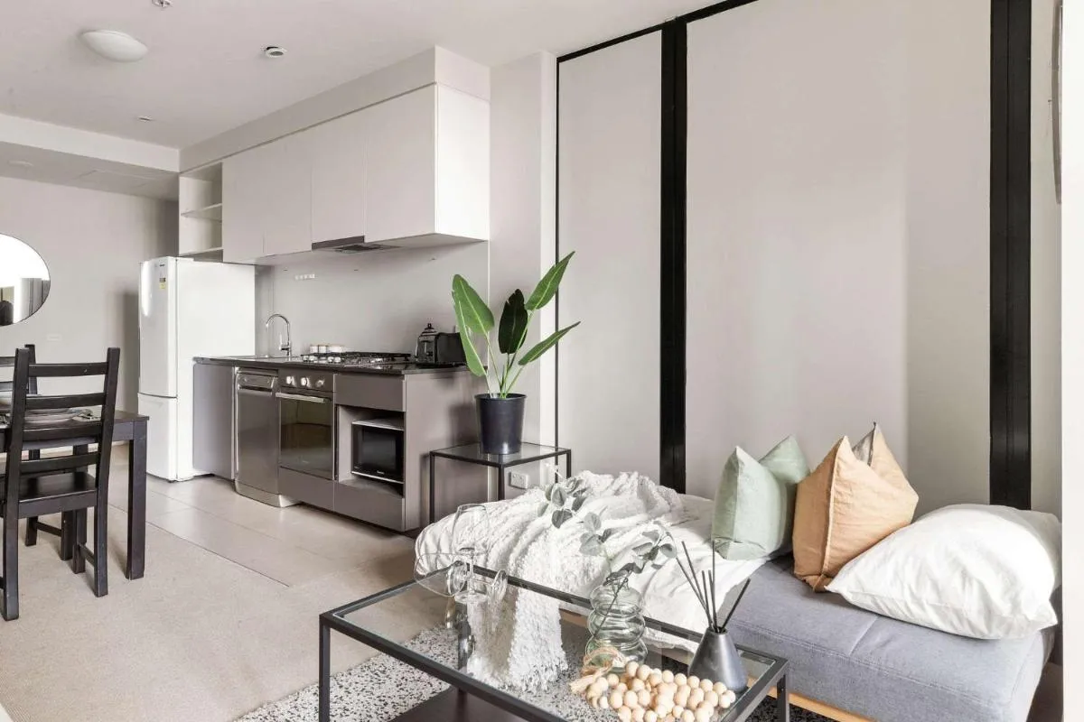 Image 4 of Stylish 2BR City Escape on Collins with Views
