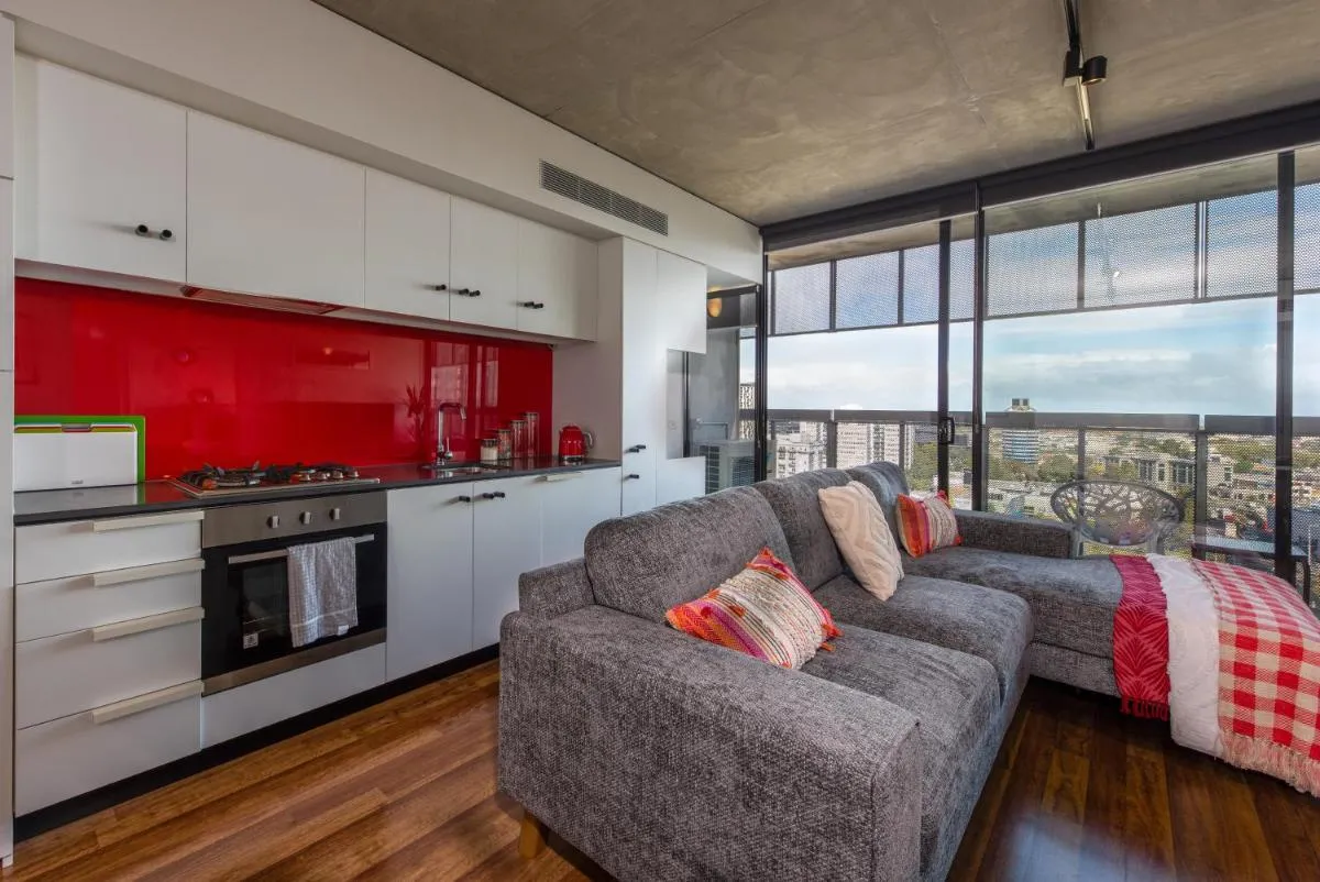 Image 5 of Stylish 2-Bed Apt in Southbank with Parking