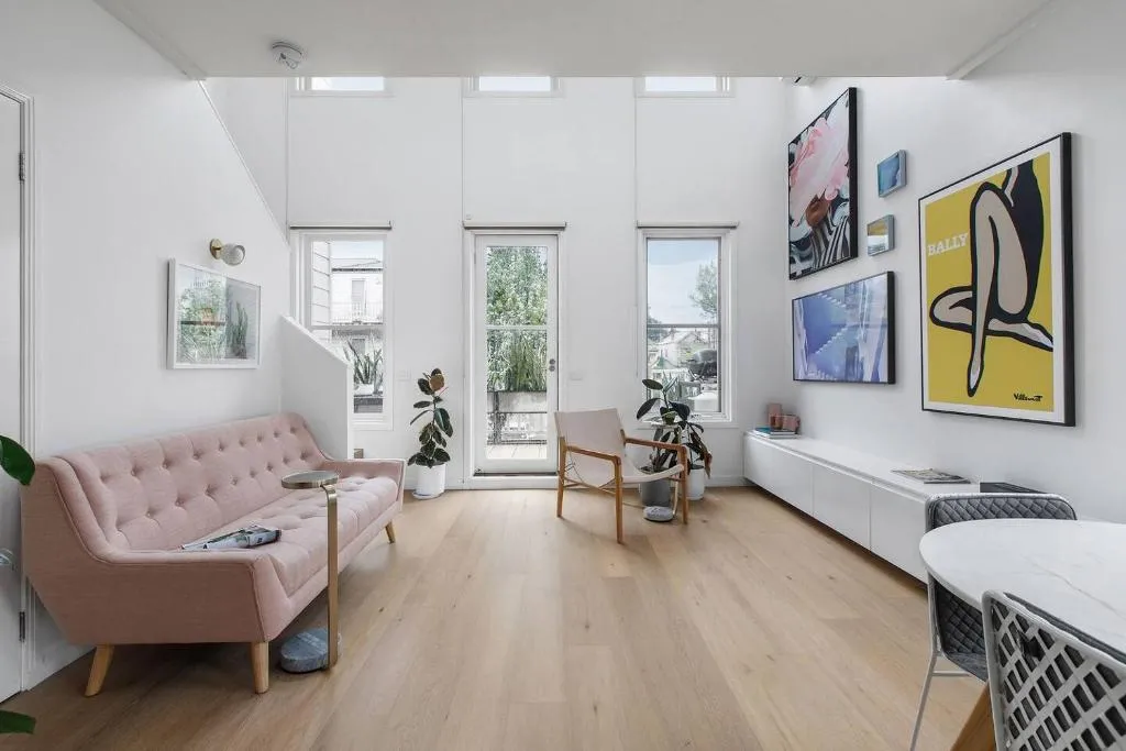 Image of ‘The Loft’ A Chic City-fringe Balcony Hideaway