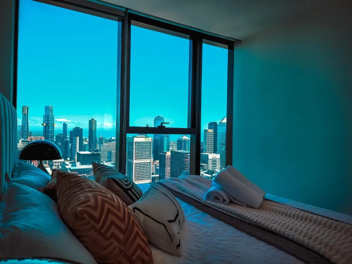 Image 1 of Top CBD Skyline Luxury 2 Beds, 2 Baths Free Parking