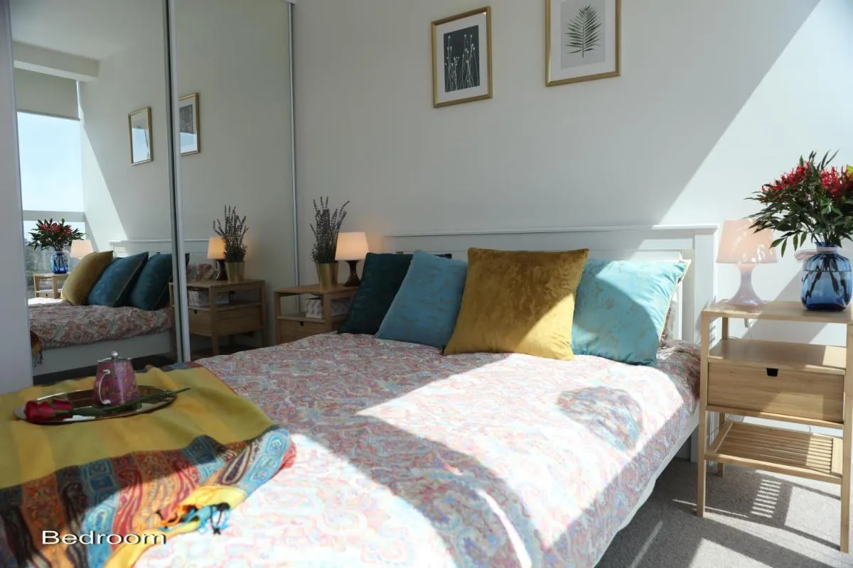Image 6 of Two Bedroom Apartment In North Melbourne with Parking